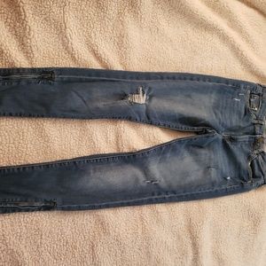 Girls Distressed, Torn Levis 710 Jeans. Sz 10 R.